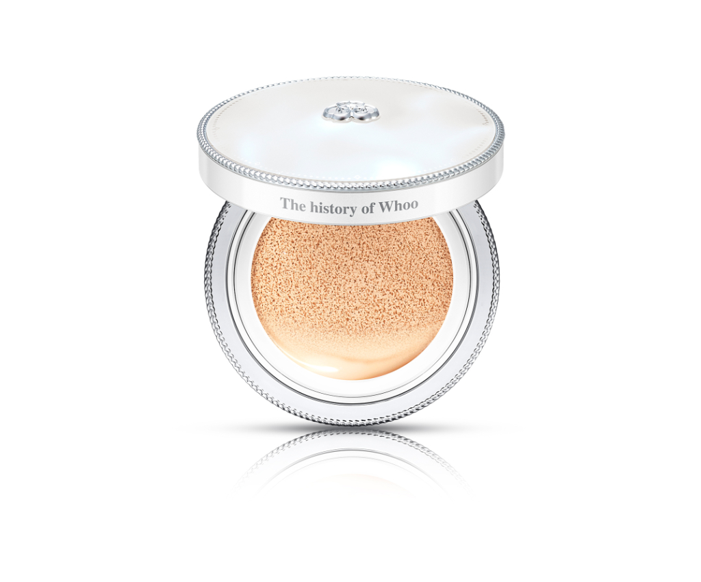 Gongjinhyang Seol Radiant White Moisture Cushion Foundation